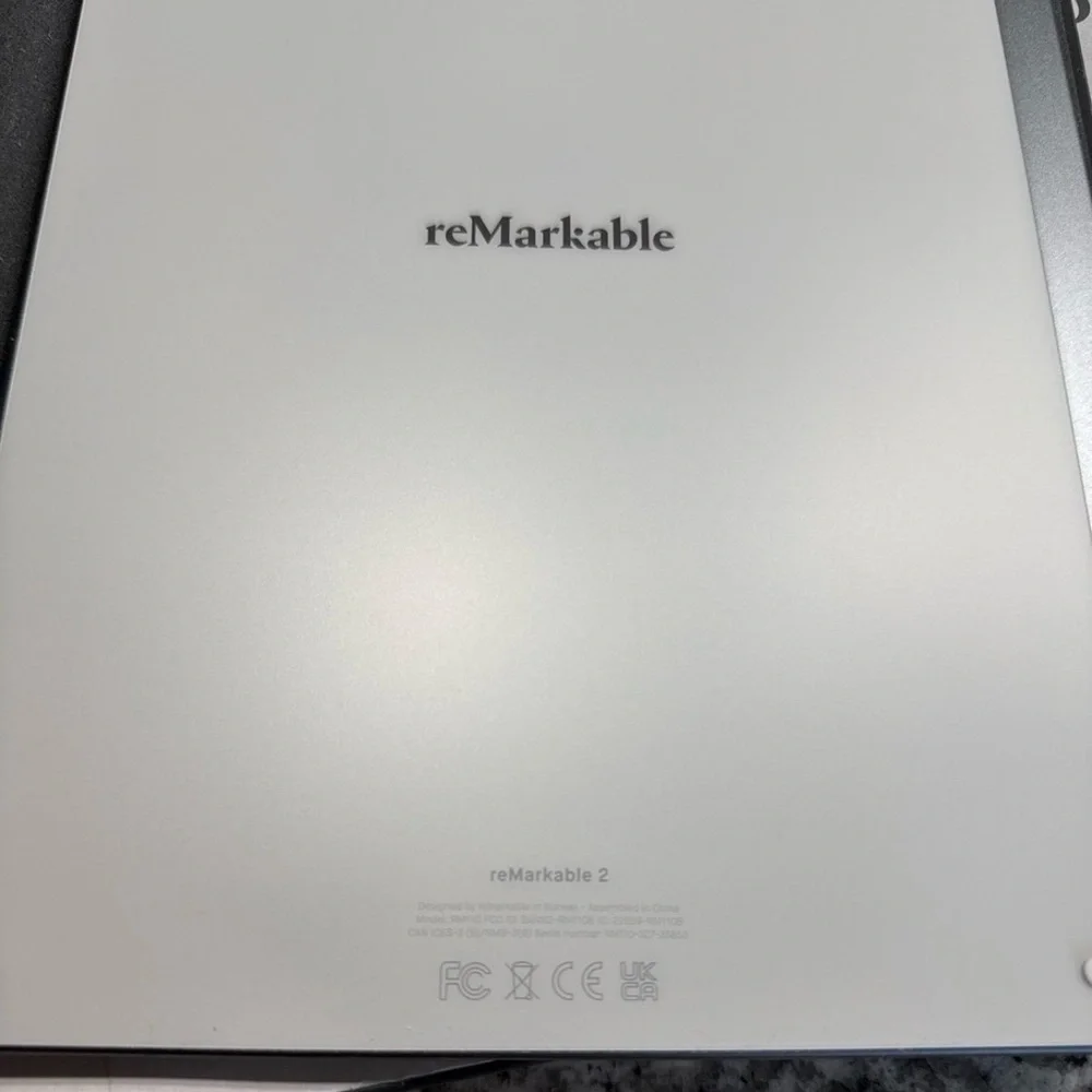 reMarkable 2 Bundle – NIB Marker Plus, Polymer Folio, 8 Nibs, Boxes – Excellent! - Picture 4 of 10